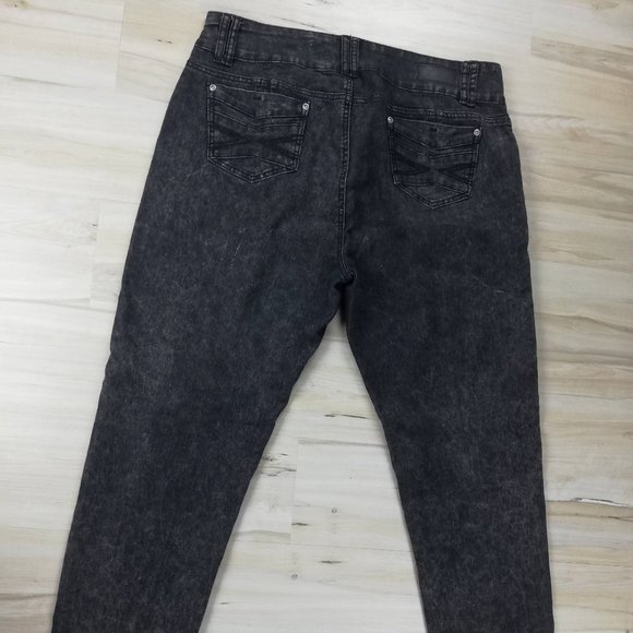 Straight Leg Denim Pants - Picture 3 of 11